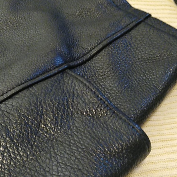 Coach - Picture 5 of 11